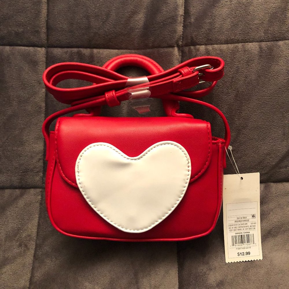 Cat & Jack Girls Crossbody Heart Purse